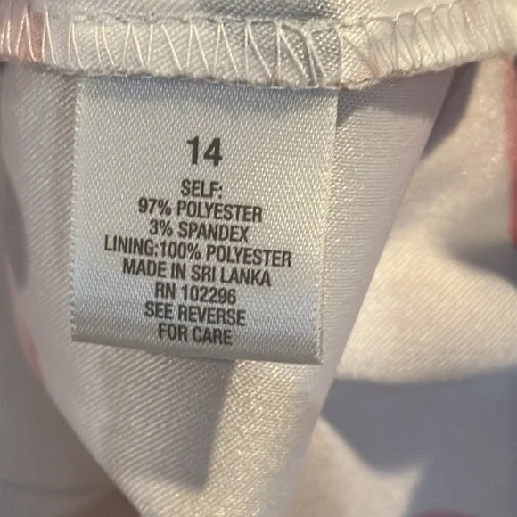 Dress barn, floral, coral, pink, and green on white sheath midi sleeveless dress - Picture 7 of 7